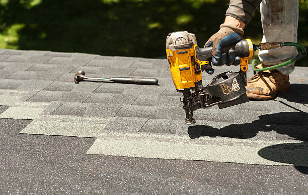 Roof Gutter Cleaning in Chillicothe, IL